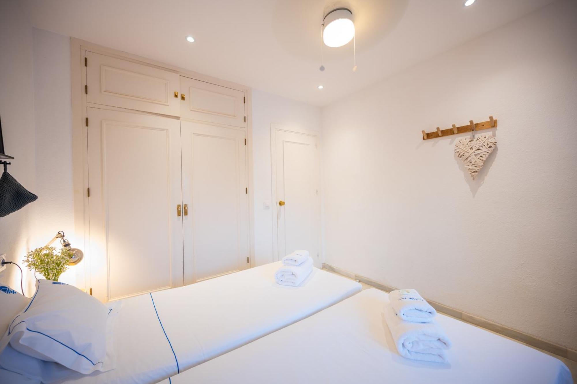 Typical Beach House Las Chapas Playa With Heated Pool Marbella Exterior foto