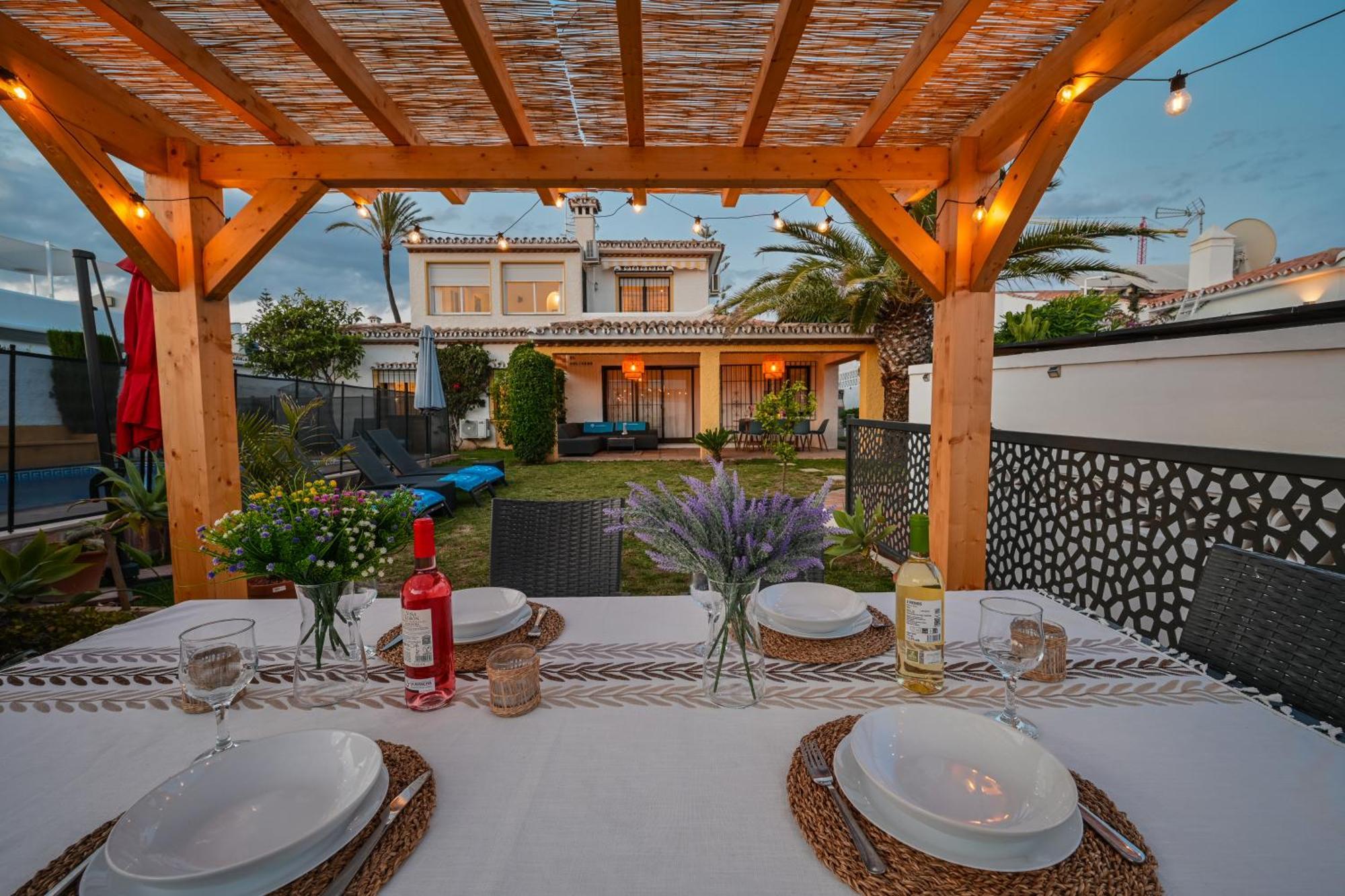 Typical Beach House Las Chapas Playa With Heated Pool Marbella Exterior foto